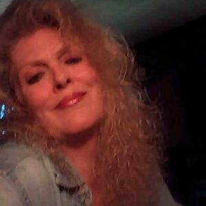 Meet your Posher, Deanna